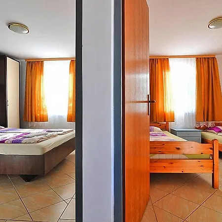 Apartment In Near The *